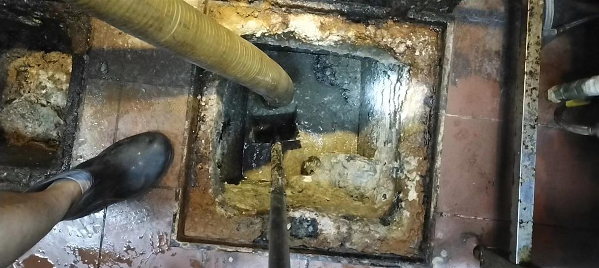 永仁污水池清理一般都有毒气，怎么预防中毒呢？